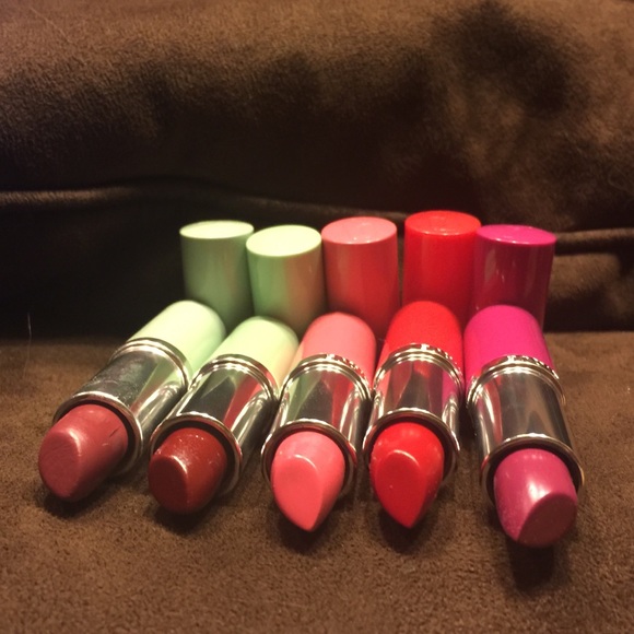 SOLD! Clinique Lipstick Assortment - Picture 2 of 2